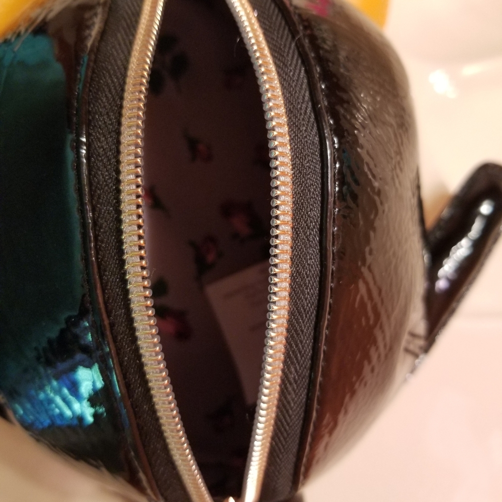 Betsey Johnson Tuxedo Tales Penguin Wristlet Handbag - Picture 6 of 7